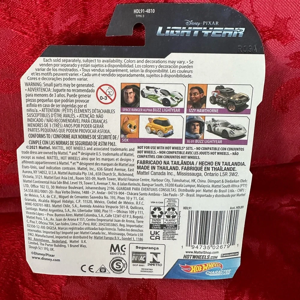Hot Wheels Disney Pixar SOX Lightyear character car vehicle